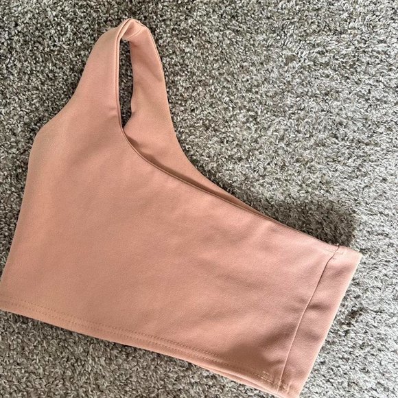 Nude one shoulder crop top - Picture 3 of 5
